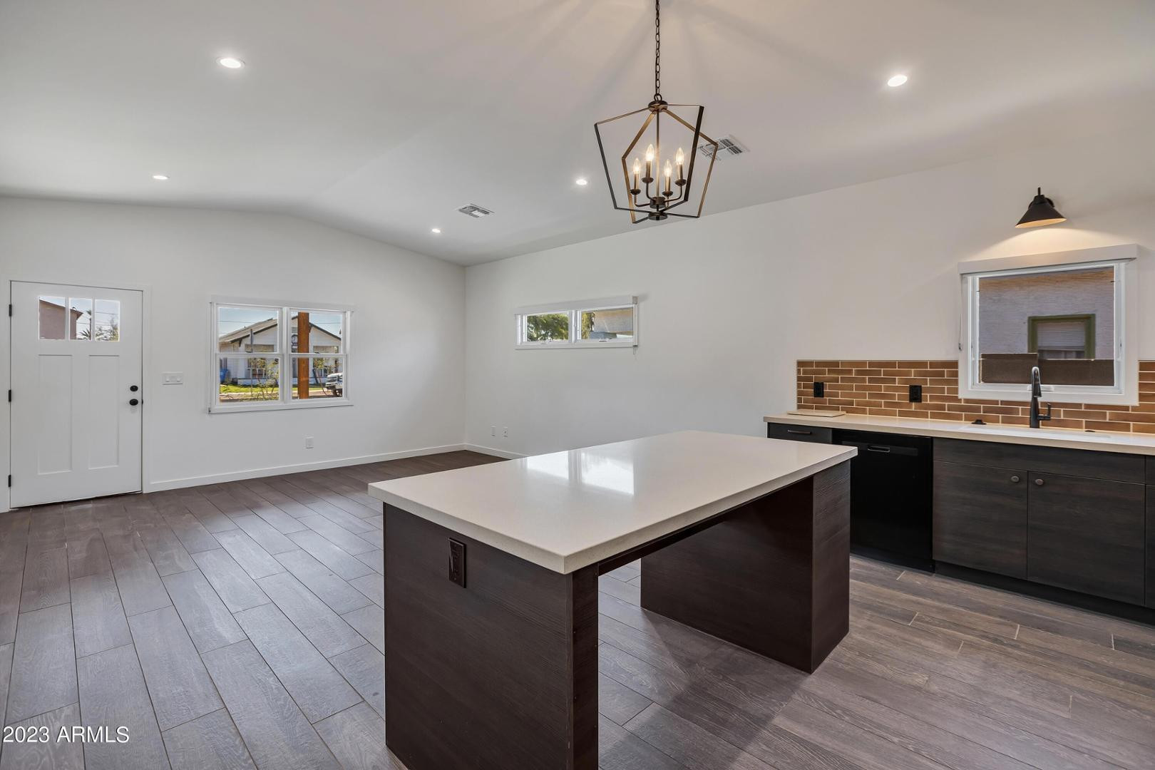 1436 East Pierce Street, Unit 2 Phoenix, AZ 85006 - Photo 3 of 10 Photo #3