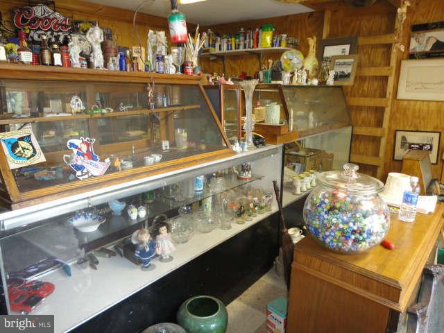7520 Philadelphia Road Rosedale, MD 21237 - Photo 21 of 27 Workshop