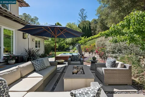 $2,895,000 | 31 Sandy Court, Orinda, CA 94563