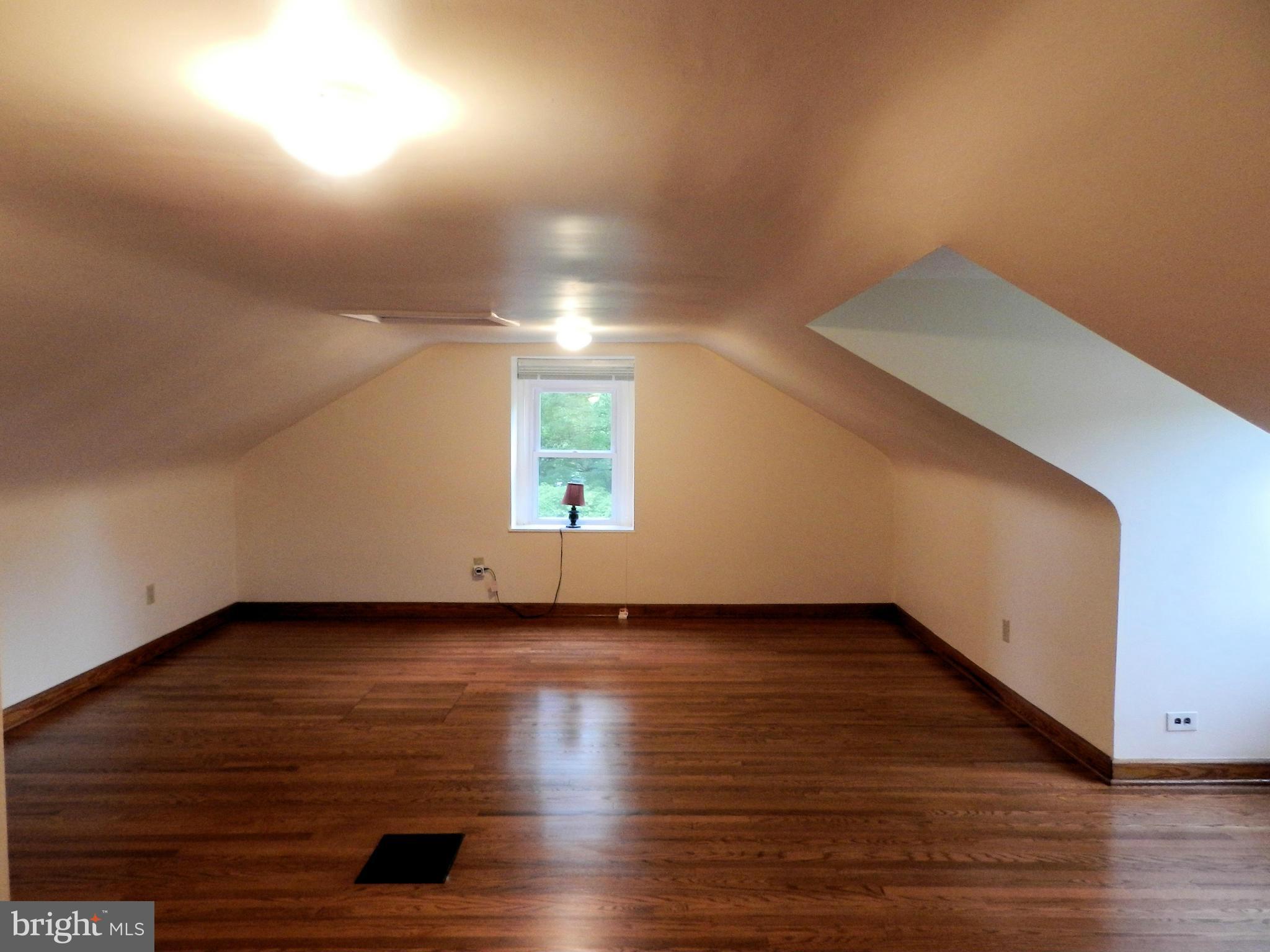 3325 Forge Hill Road Street, MD 21154 - Photo 17 of 30 Bedroom (Master)