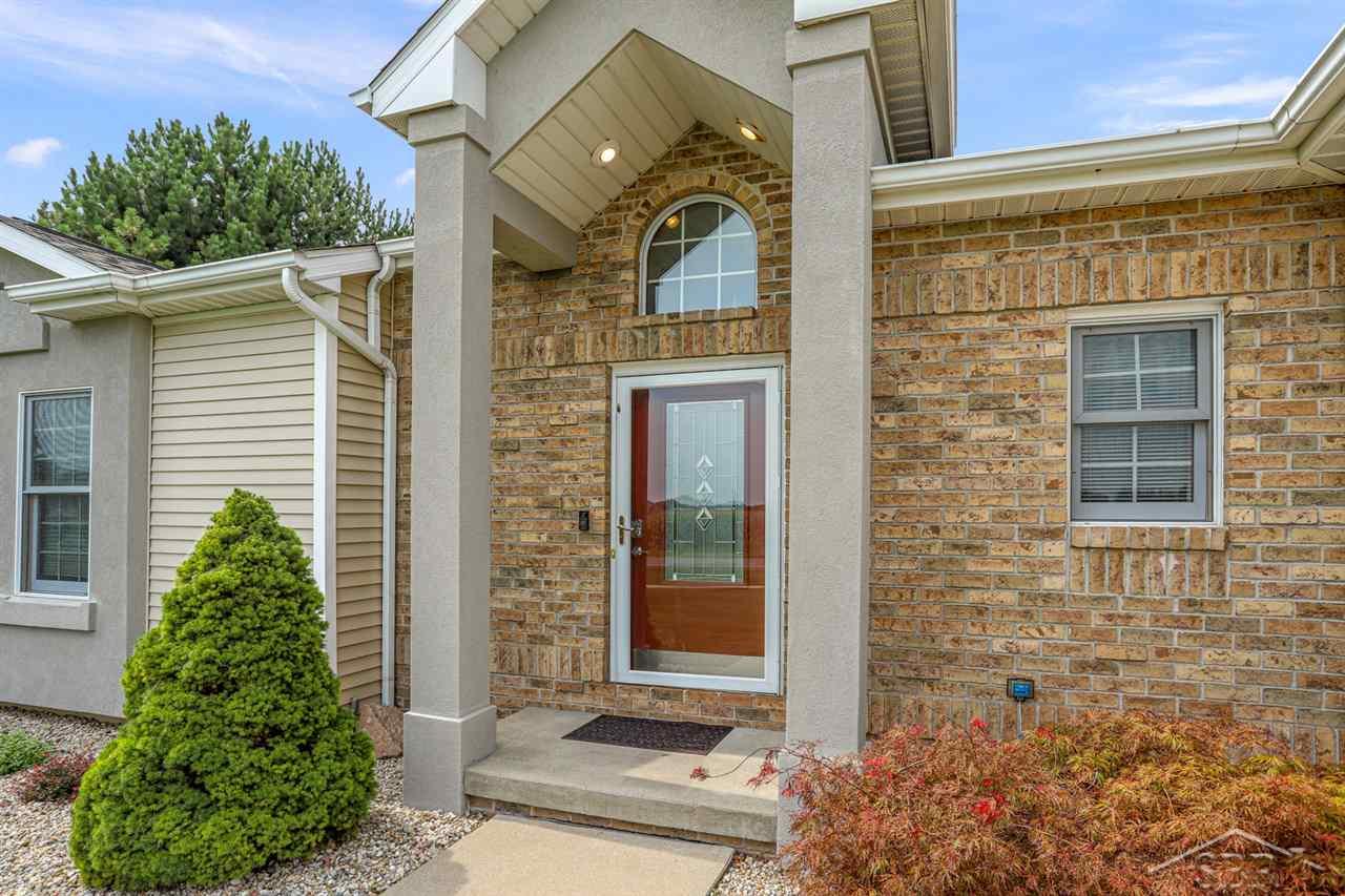 1291 Kennely Road Saginaw, MI 48609 - Photo 3 of 65 50024259-5.JPG