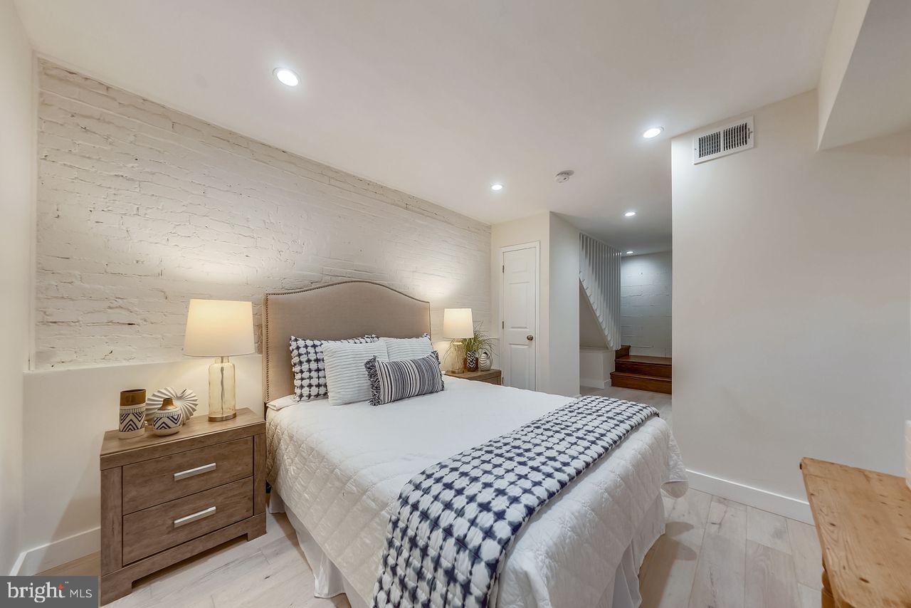 650 Acker Place Northeast Washington, DC 20002 - Photo 32 of 37 Flex space for sleeping, family room, peloton....