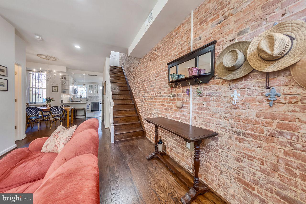 650 Acker Place Northeast Washington, DC 20002 - Photo 5 of 37 Free flowing 1st floor layout