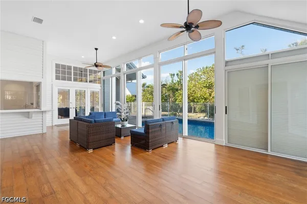 $2,250,000 | 4090 West Gulf Drive, Sanibel, FL 33957