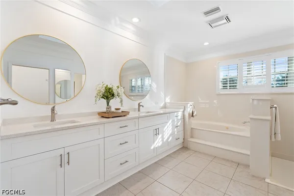 $2,250,000 | 4090 West Gulf Drive, Sanibel, FL 33957