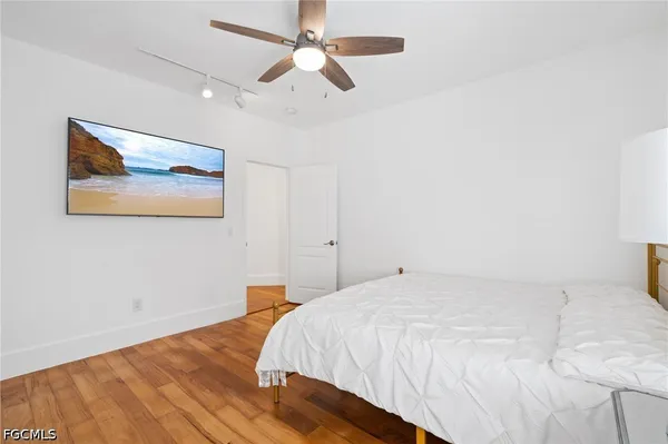 $2,250,000 | 4090 West Gulf Drive, Sanibel, FL 33957