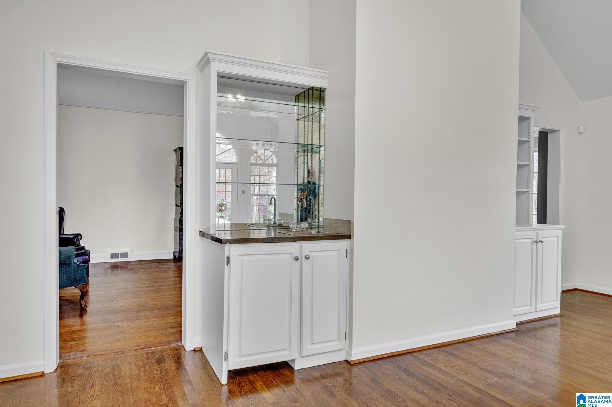 3325 Overbrook Road Birmingham, AL 35213 - Photo 11 of 55