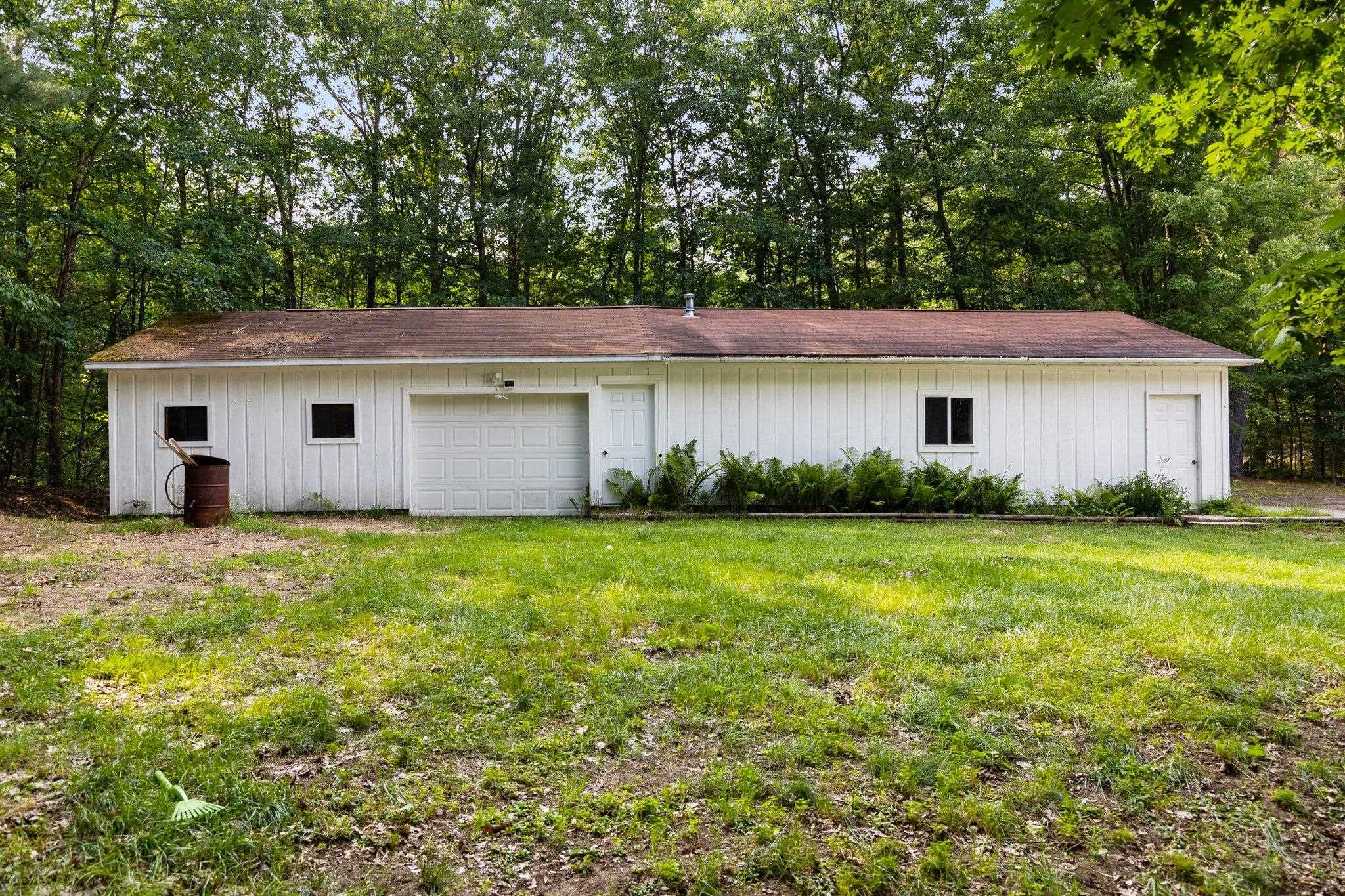 5450 Trager Road Traverse City, MI 49696 - Photo 35 of 53 1914124-34.JPG