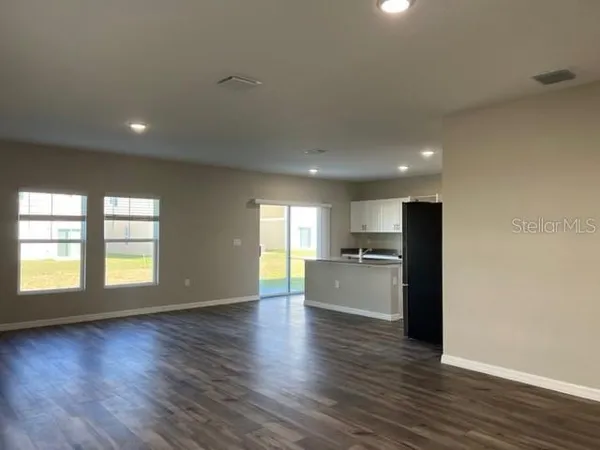 $2,650 | 34137 Scarlet Sage Court, Wesley Chapel, FL 33545