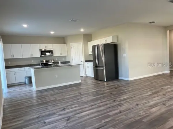 $2,650 | 34137 Scarlet Sage Court, Wesley Chapel, FL 33545