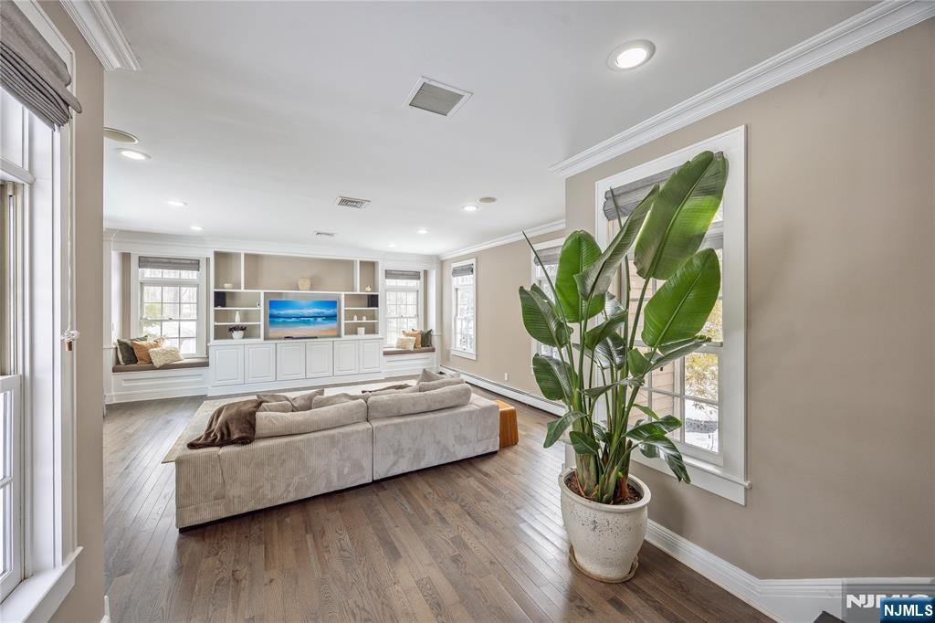 202 Chestnut Ridge Road Saddle River, NJ 07458 - Photo 20 of 50