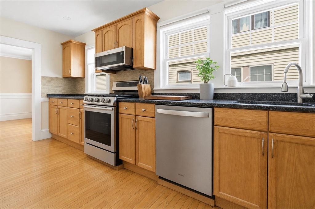 9 Seagrave Road, Unit 1 Cambridge, MA 02140 - Photo 7 of 16
