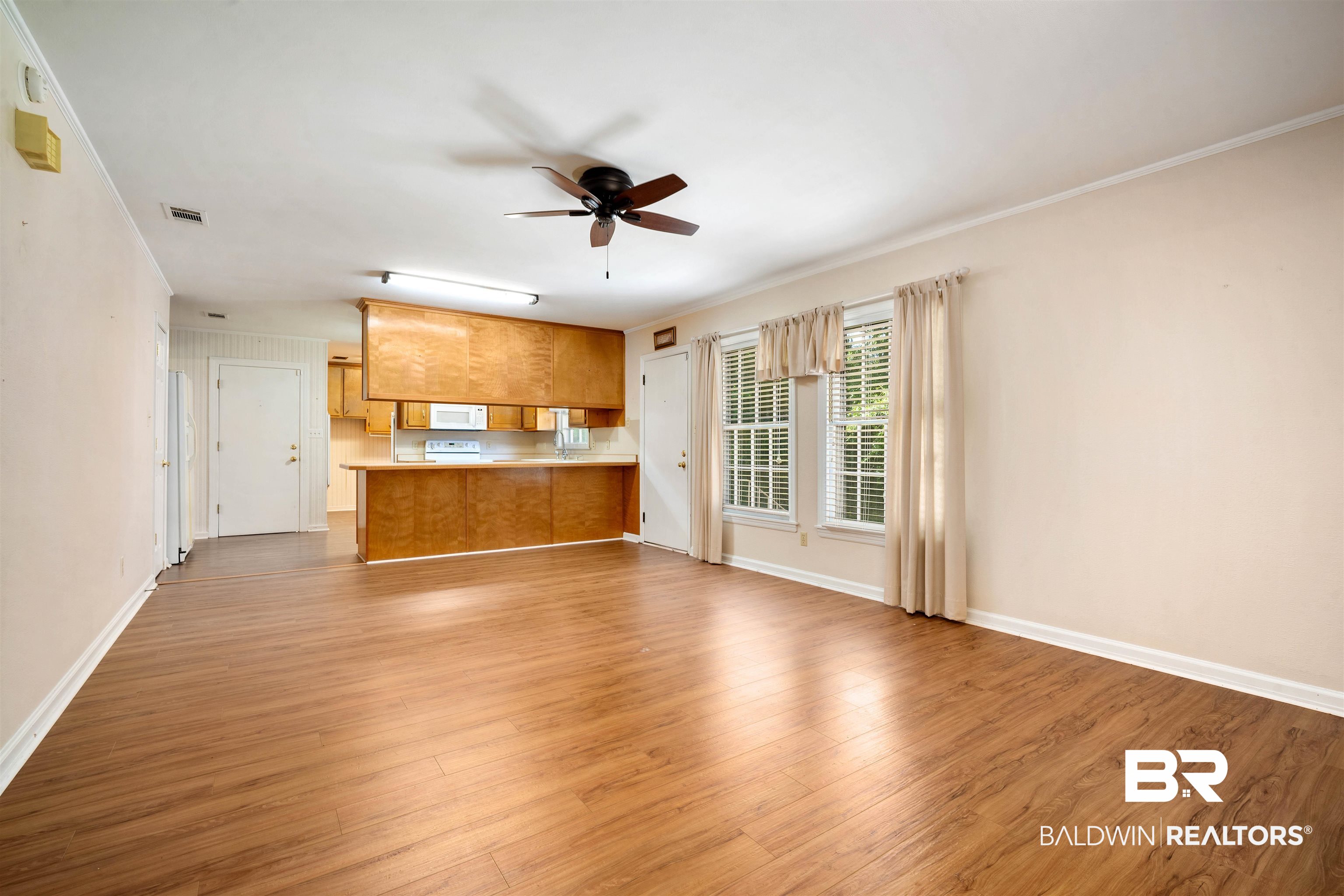 5000 Woodmere Street Mobile, AL 36693 - Photo 3 of 27 Gallery Image 3