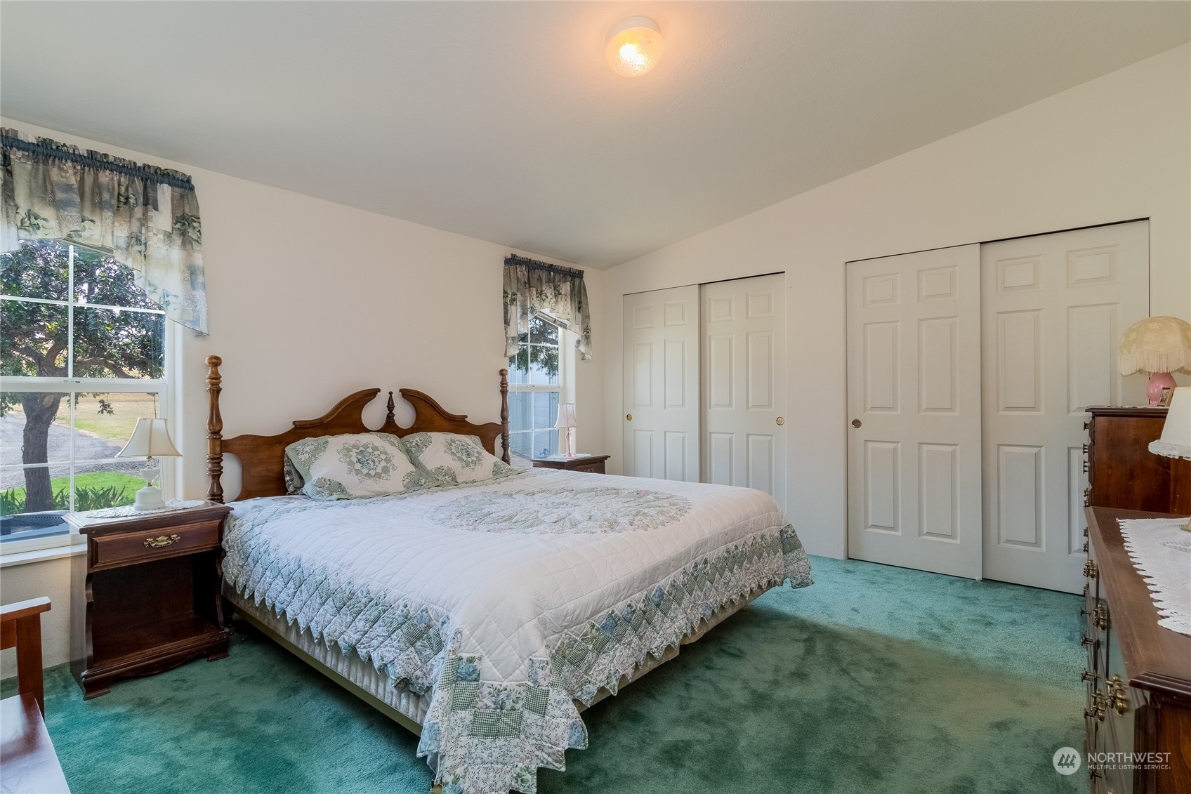 1444 Stovall Road Walla Walla, WA 99362 - Photo 17 of 27 a bedroom with a bed and a window