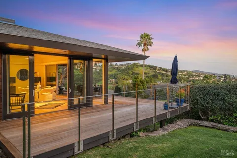 $5,695,000 | 4 Warrens Way, Tiburon, CA 94920