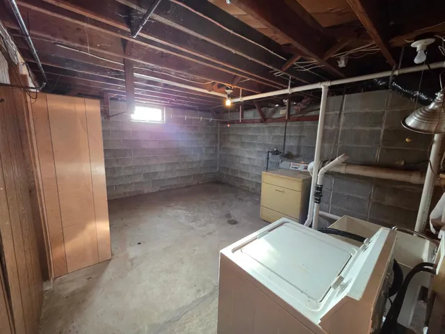 $234,900 | 1610 Gilmore Valley Road, Winona, MN 55987