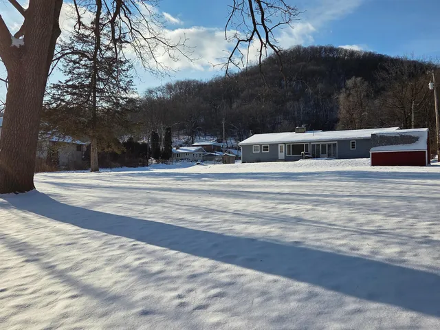 $234,900 | 1610 Gilmore Valley Road, Winona, MN 55987