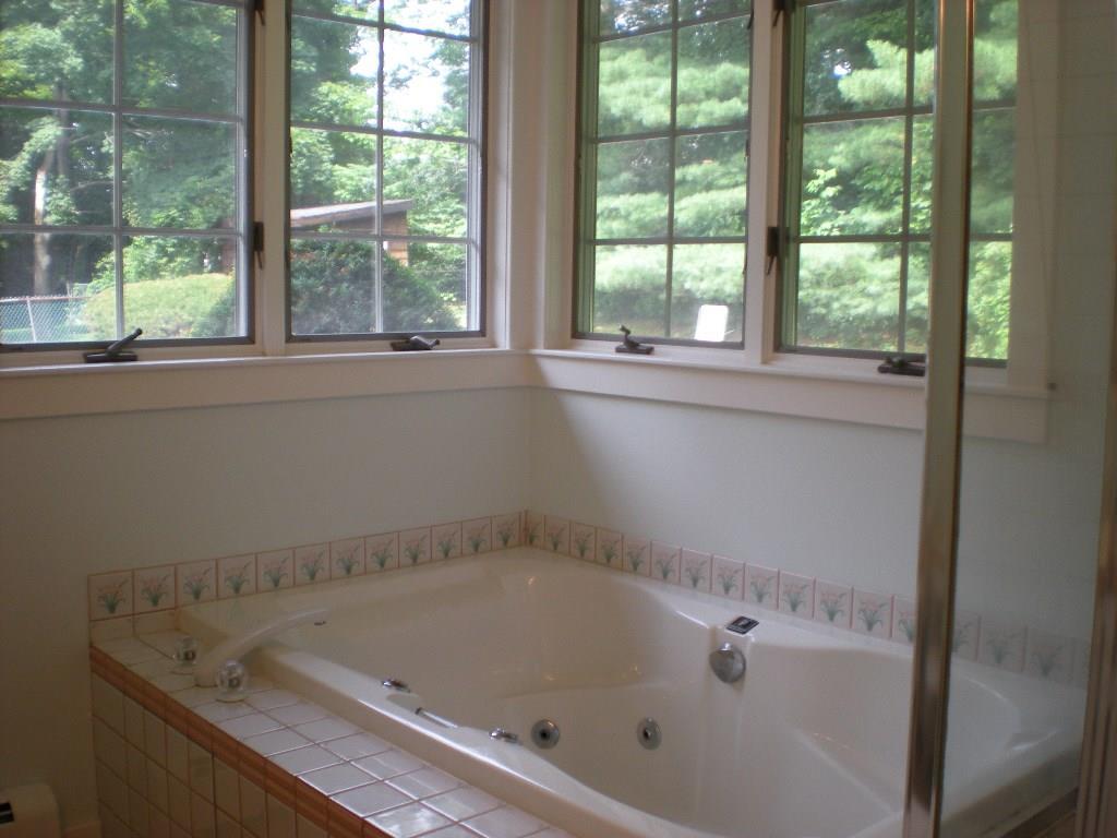 227 Clyde Road Bangor, ME 04401 - Photo 27 of 32 Photo