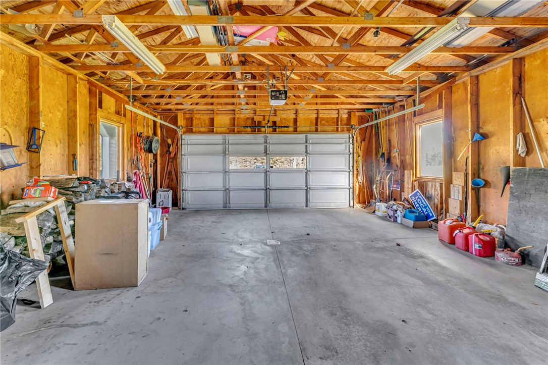 1601 Narrow Notch Road Stamford, NY 13788 - Photo 20 of 25 Garage