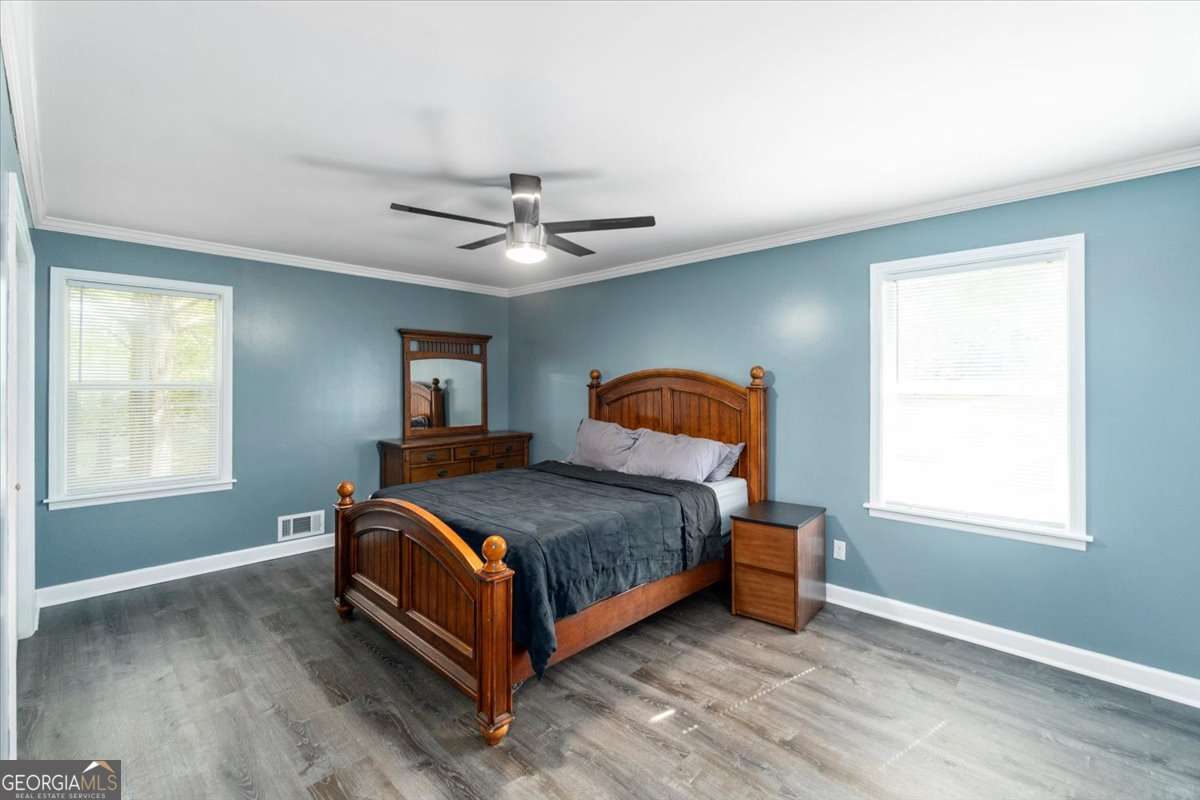 148 Bunker Drive Athens, GA 30607 - Photo 25 of 38 a bedroom with a bed and window