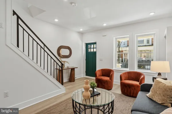 $240,000 | 5525 Osage Avenue, Philadelphia, PA 19143