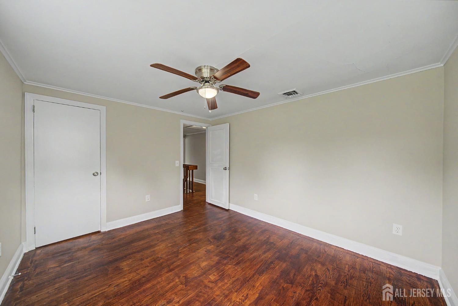 396 New Dover Road Colonia, NJ 07067 - Photo 28 of 52 Gallery Image 28