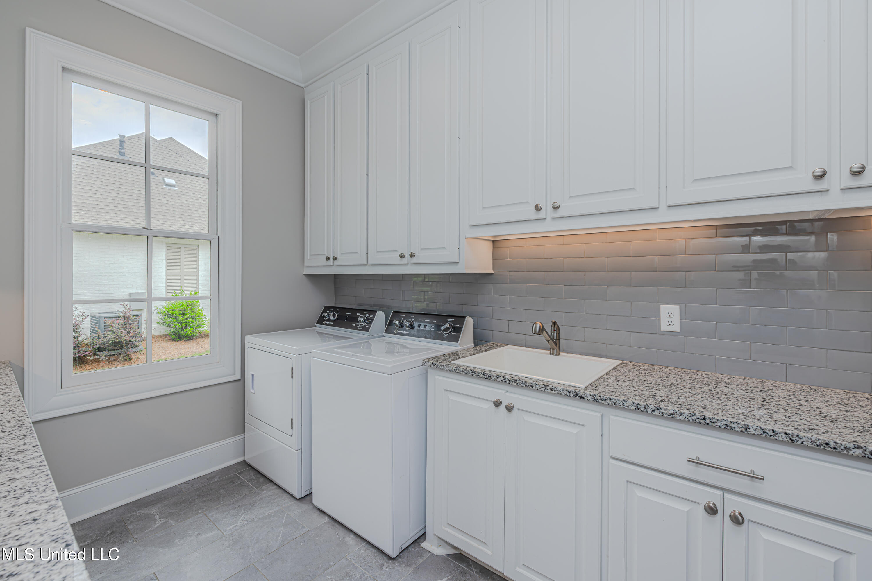 157 Reunion Drive Madison, MS 39110 - Photo 44 of 113 1R4A9031-Enhanced-NR