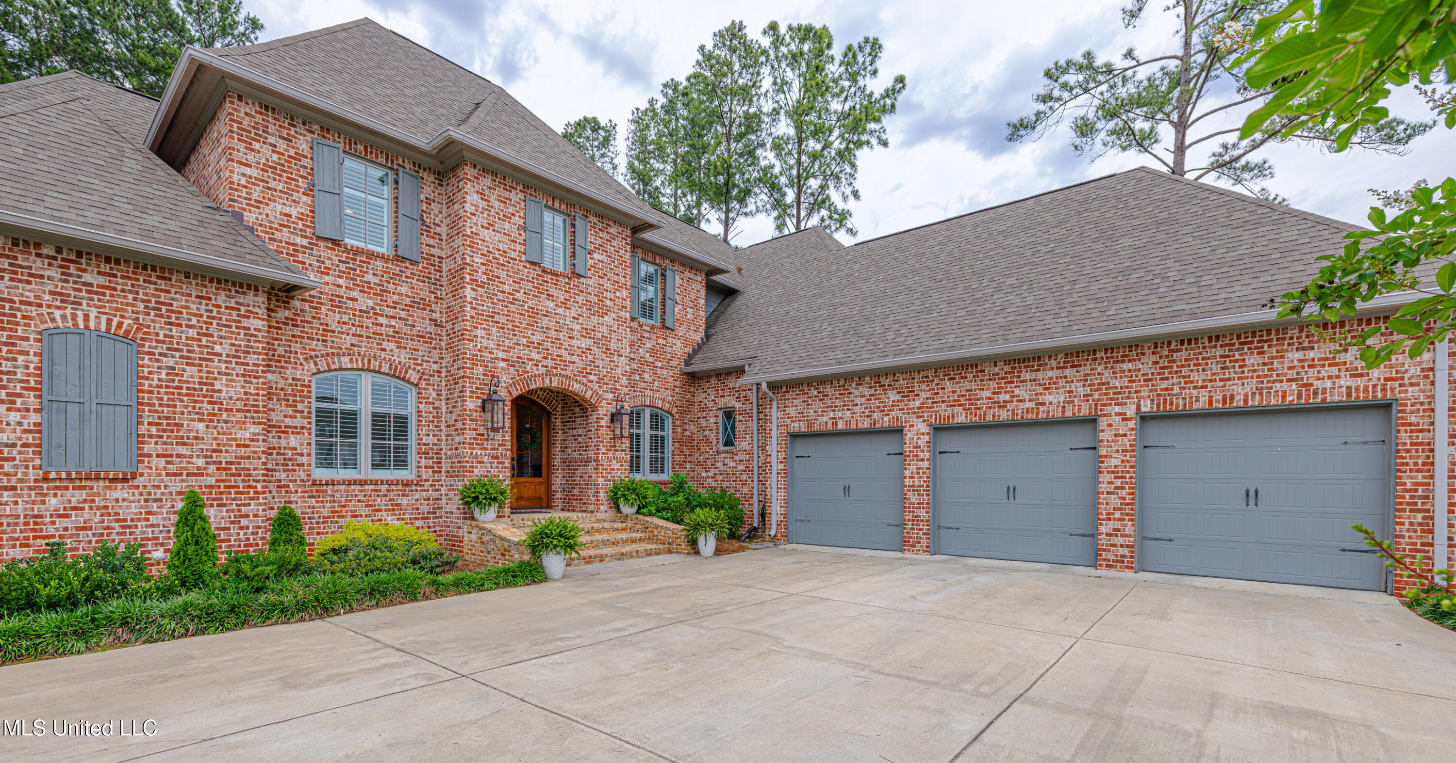 157 Reunion Drive Madison, MS 39110 - Photo 5 of 113 1R4A8969-Enhanced-NR