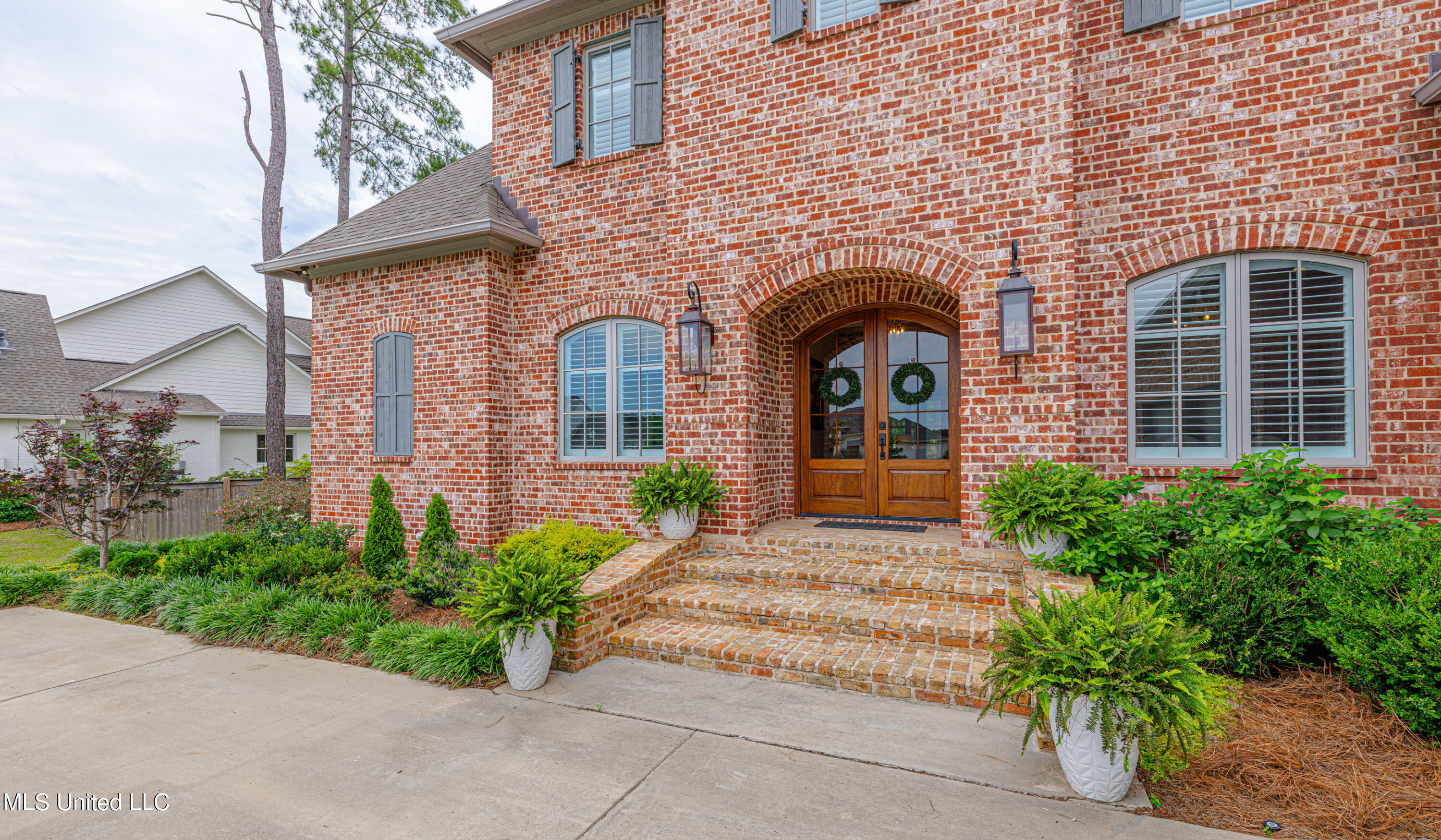 157 Reunion Drive Madison, MS 39110 - Photo 6 of 113 1R4A8970-Enhanced-NR