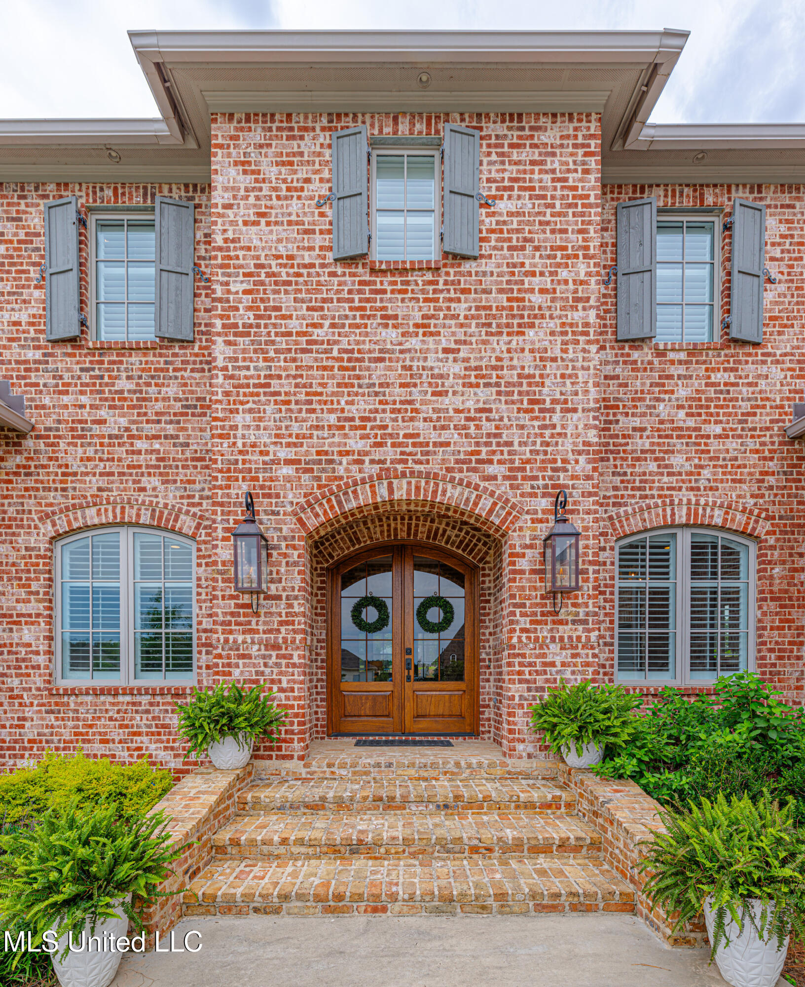 157 Reunion Drive Madison, MS 39110 - Photo 7 of 113 1R4A8971-Enhanced-NR