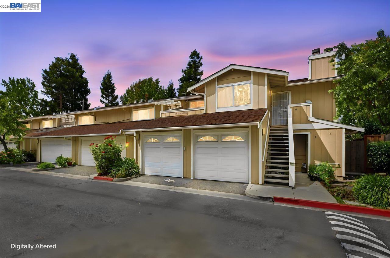 47 Raintree Court, Unit 6 Hayward, CA 94544 - Photo 1 of 32 Gallery Image 1