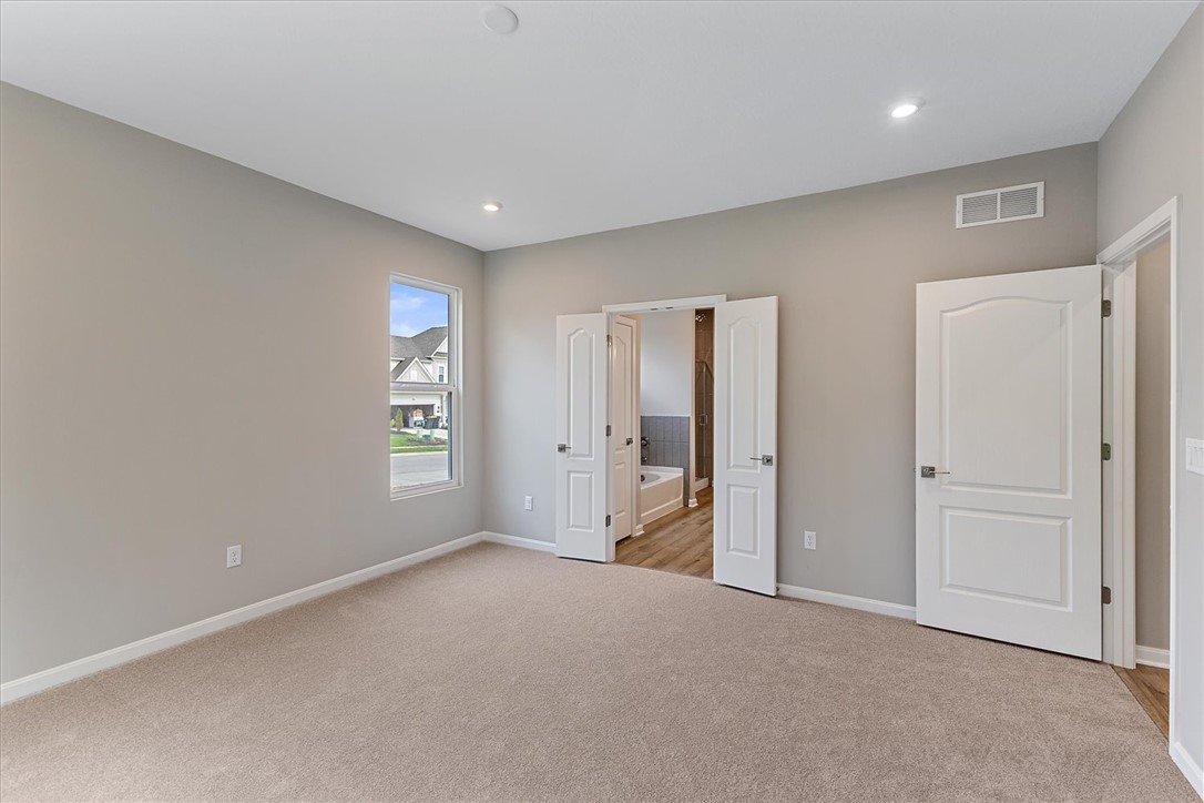 86 Ed Knoll Bend Springboro, OH 45066 - Photo 13 of 33