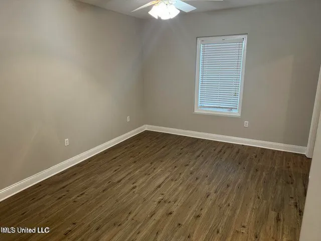 $1,250 | 2556 Marcia Court, Unit 202, Biloxi, MS 39531