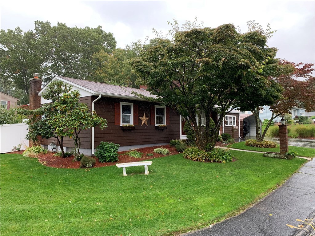 13 Cove Road Coventry, RI 02816 - Photo 2 of 33 Front of house