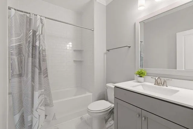 $649,000 | 202 Symphony Avenue, Summerville, SC 29486