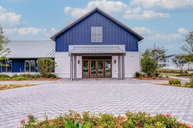 $649,000 | 202 Symphony Avenue, Summerville, SC 29486