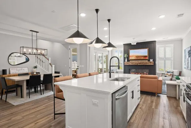 $649,000 | 202 Symphony Avenue, Summerville, SC 29486