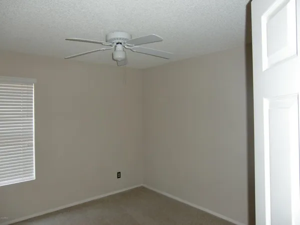 $2,195 | 3305 East Wildwood Drive, Phoenix, AZ 85048