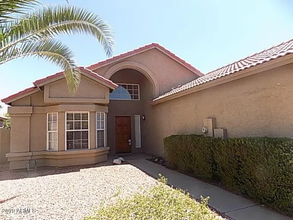 $2,195 | 3305 East Wildwood Drive, Phoenix, AZ 85048