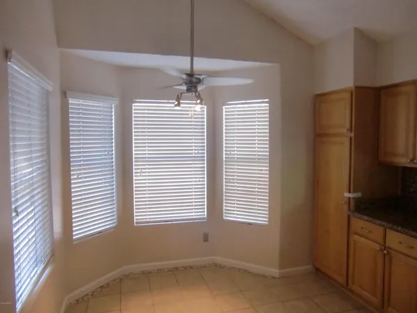 $2,195 | 3305 East Wildwood Drive, Phoenix, AZ 85048