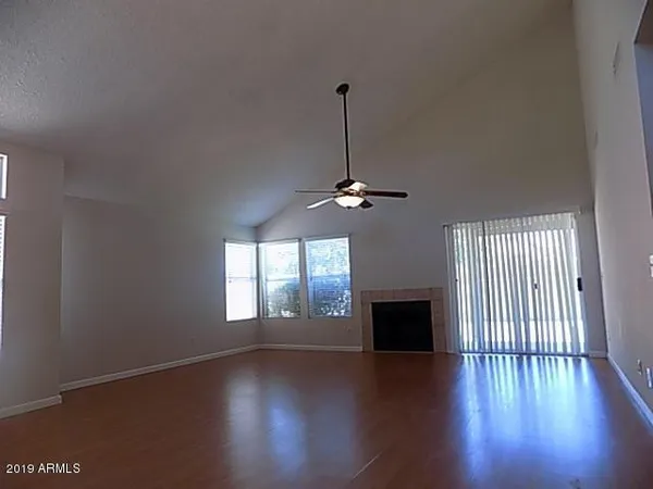 $2,195 | 3305 East Wildwood Drive, Phoenix, AZ 85048