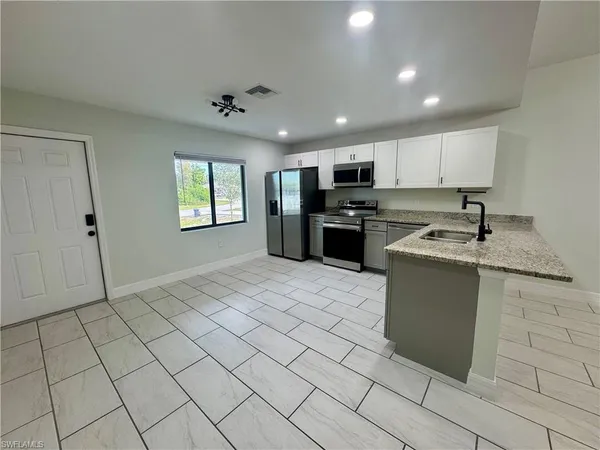 $599,000 | 7066 Babcock Road, Fort Myers, FL 33967