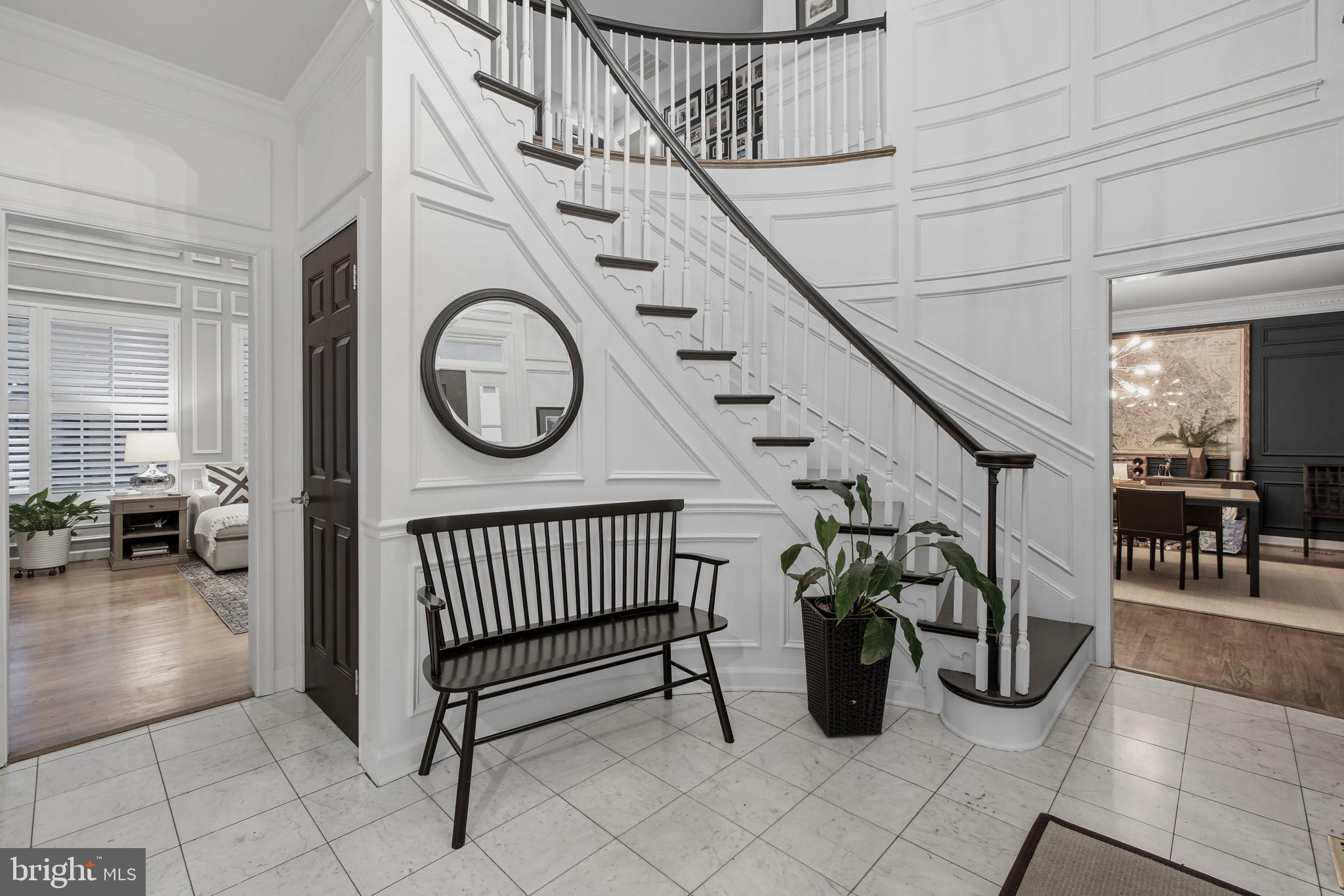 9217 Jeffery Road Great Falls, VA 22066 - Photo 6 of 80 a view of entryway and hall
