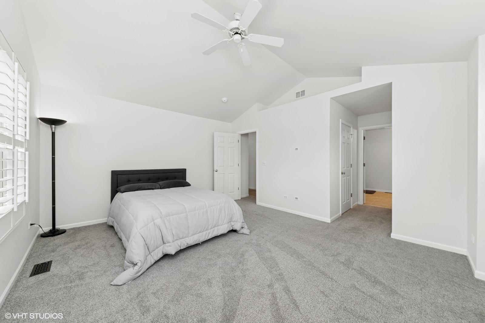 5508 Cloverdale Road Hanover Park, IL 60133 - Photo 15 of 32 Gallery Image 15