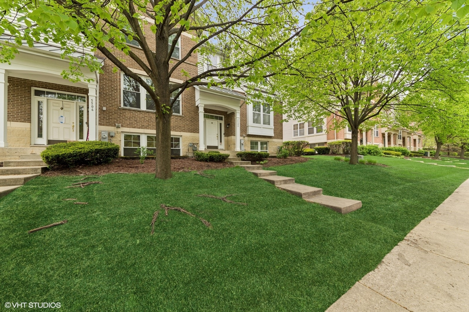 5508 Cloverdale Road Hanover Park, IL 60133 - Photo 2 of 32 Gallery Image 2