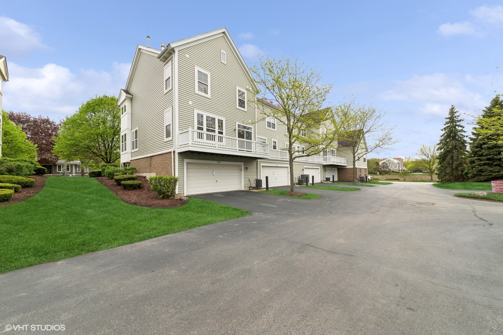 5508 Cloverdale Road Hanover Park, IL 60133 - Photo 27 of 32 Gallery Image 27