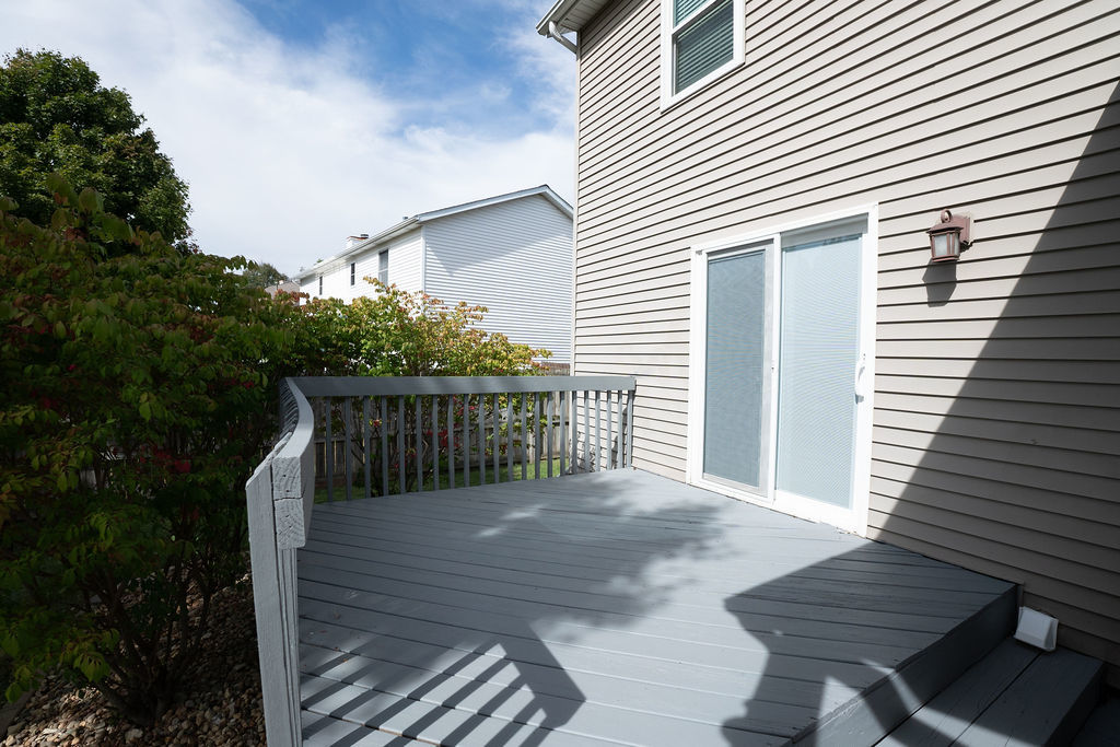 1708 Royal Pointe Drive Bloomington, IL 61704 - Photo 43 of 48 a view of backyard with small cabin