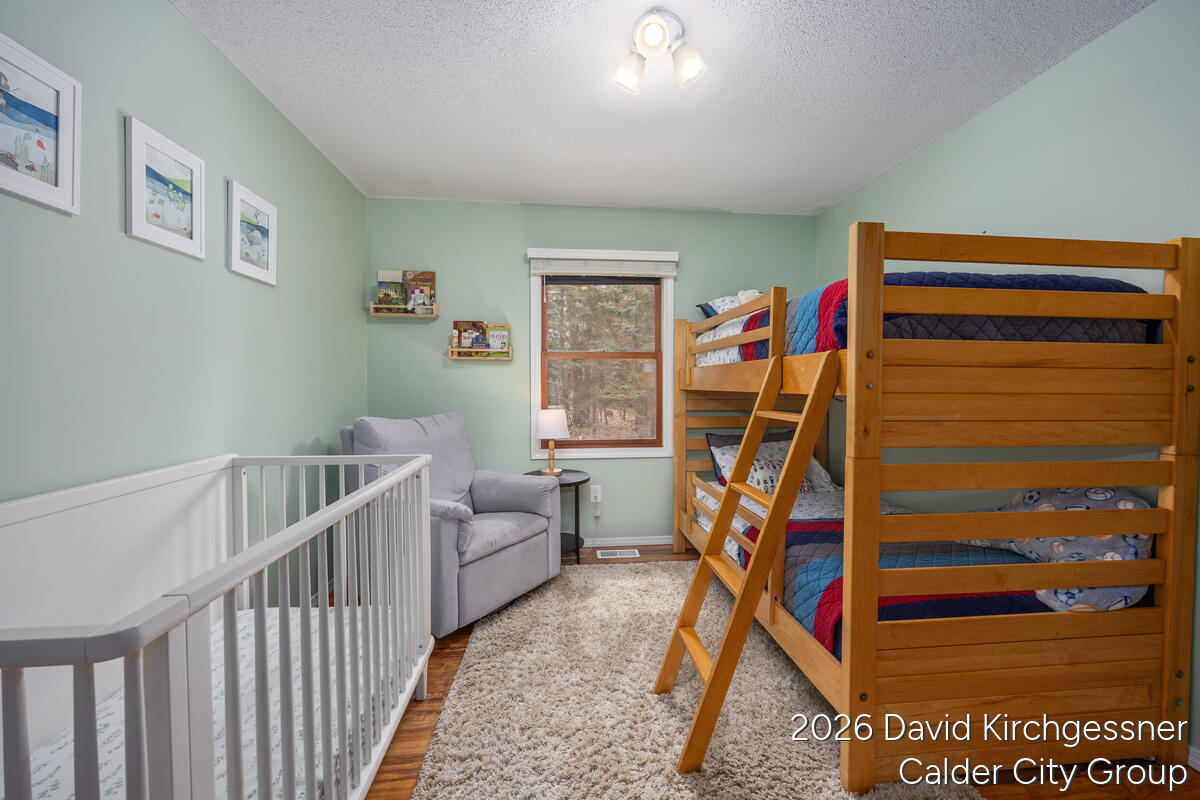 2972 West Fruitport Rd. Spring Lake, MI 49456 - Photo 15 of 45 2972-West-Fruitport_016