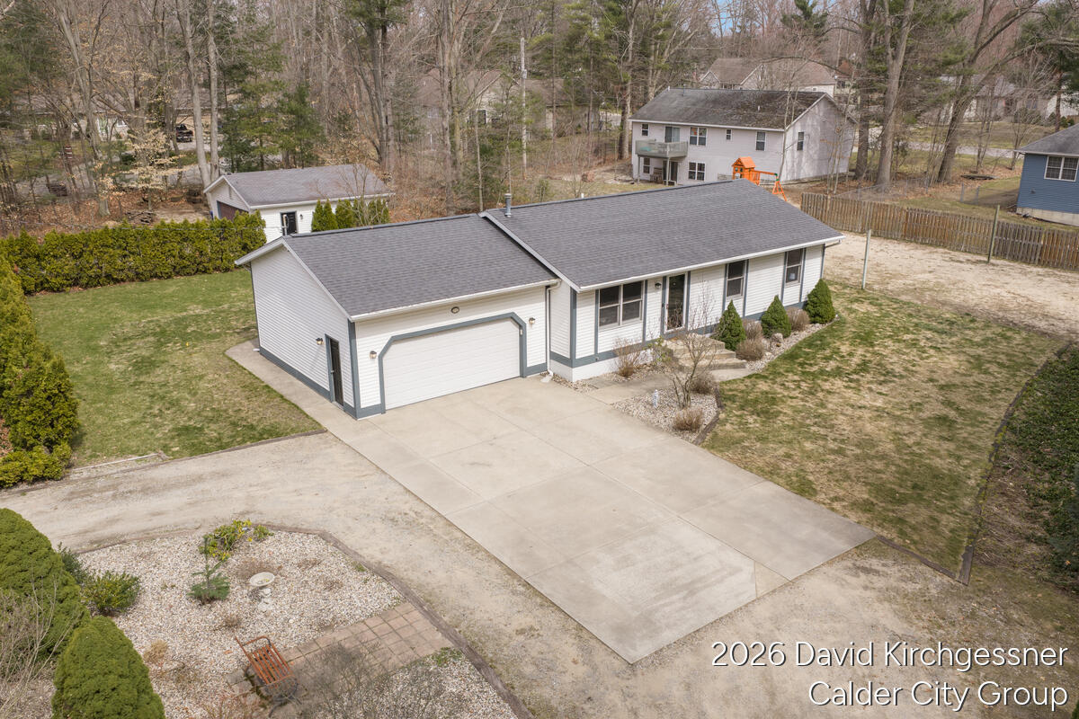 2972 West Fruitport Rd. Spring Lake, MI 49456 - Photo 32 of 45 2972-West-Fruitport_201