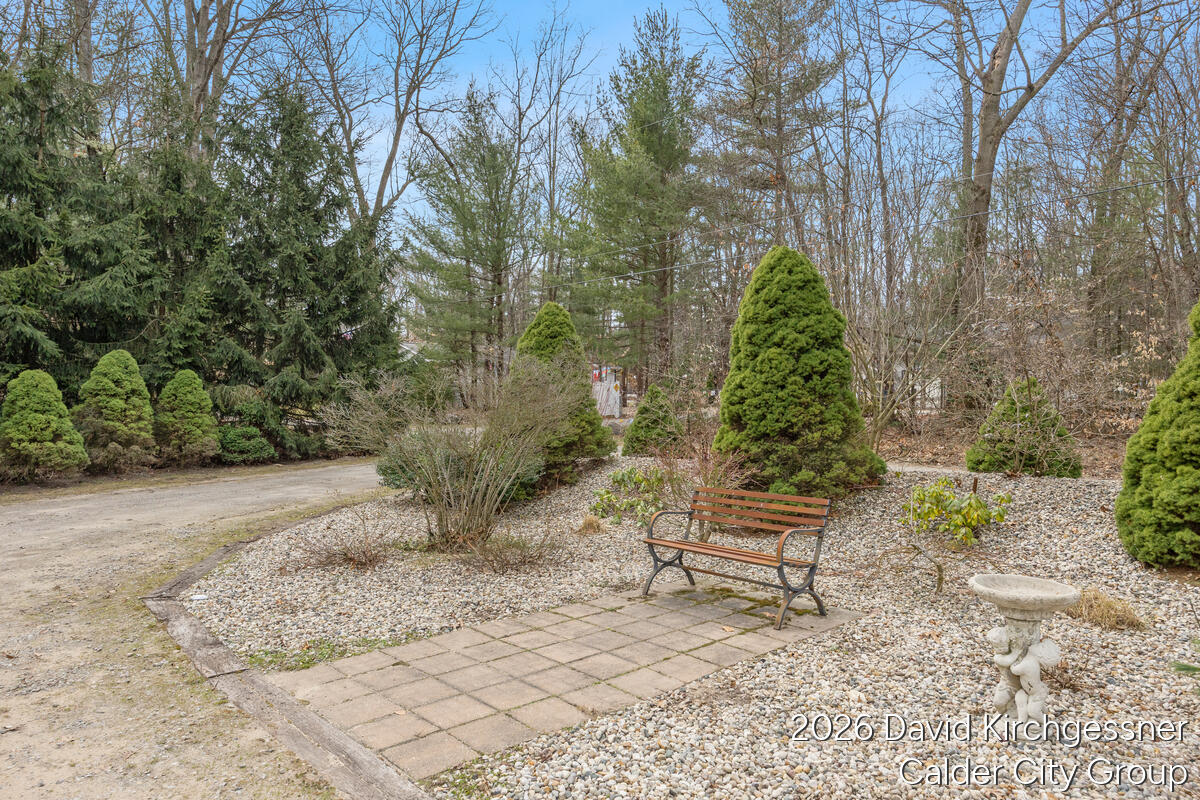 2972 West Fruitport Rd. Spring Lake, MI 49456 - Photo 33 of 45 2972-West-Fruitport_030